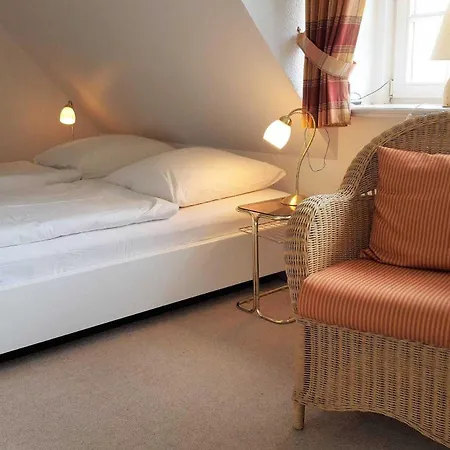 Hochstieg 32, Gonska, Haushaelfte Dom wakacyjny Nieblum